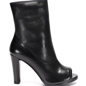 Great condition Stuart Weitzman open toe booties